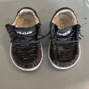 Kids Hey Dudes size 5